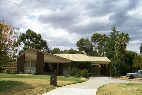 18 Curtis St, Lesmurdie, WA 6076