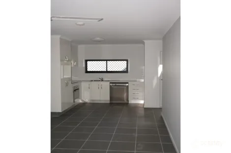 Property photo of 7/2 Makybe Diva Drive Ooralea QLD 4740