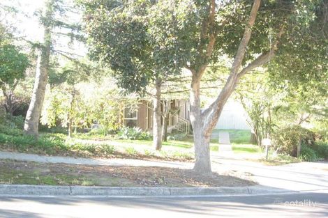 2 Marra Ct, Endeavour Hills, VIC 3802