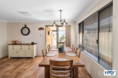 Property photo of 29 Grassdale Parkway Ellenbrook WA 6069