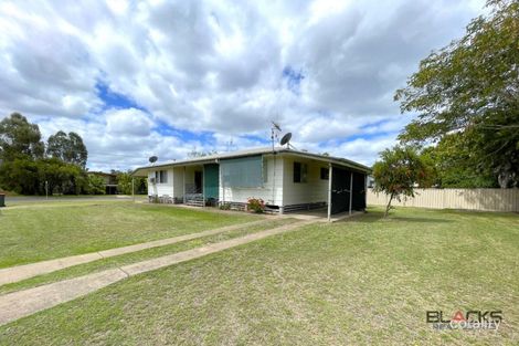 26 Middle Cres, Dysart, QLD 4745