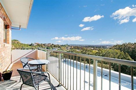 Property photo of 16/61 Nesca Parade The Hill NSW 2300