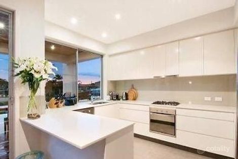 Property photo of 2/6 Barracuda Court Palm Beach QLD 4221