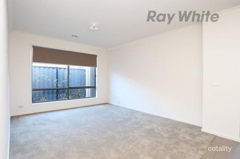 Property photo of 7 Sincere Drive Point Cook VIC 3030
