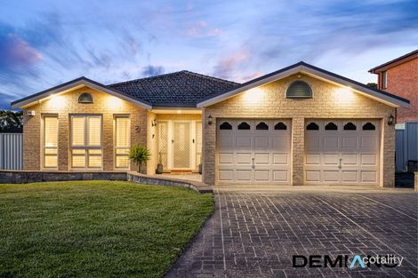 2 Goodenia Ct, Voyager Point, NSW 2172