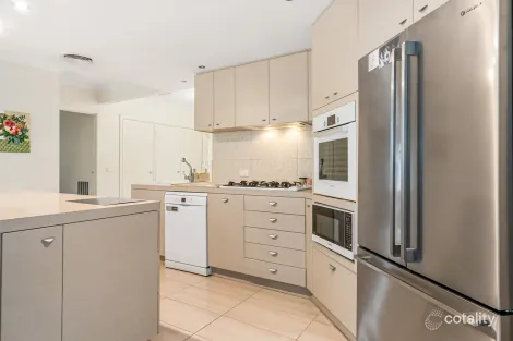 Property photo of 19B Ormerod Court Gisborne VIC 3437