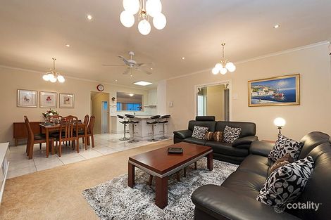 Property photo of 5 Gloucester Court Seaholme VIC 3018