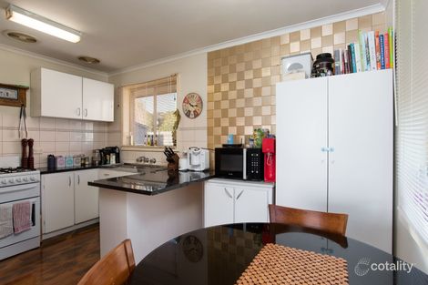 Property photo of 50 Greenslopes Drive Mooroolbark VIC 3138