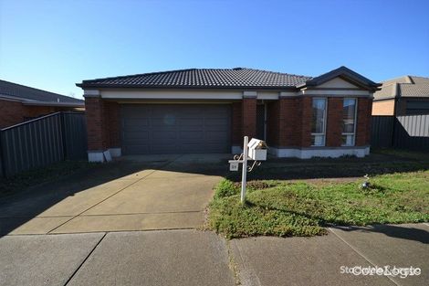 Property photo of 26 Fernhurst Avenue Derrimut VIC 3026