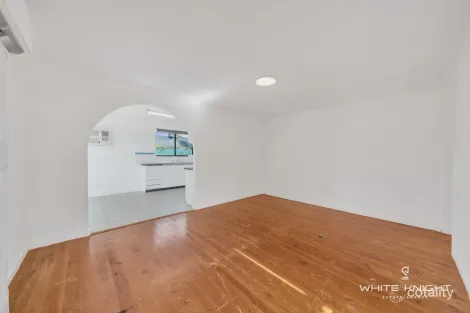Property photo of 3 Peterborough Crescent Deer Park VIC 3023