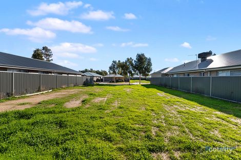 Property photo of 8 Coco Crescent Yarrawonga VIC 3730