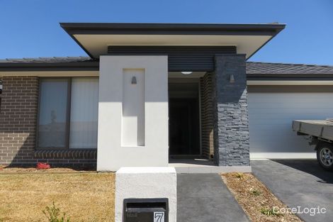 Property photo of 7 Kirby Way Oran Park NSW 2570