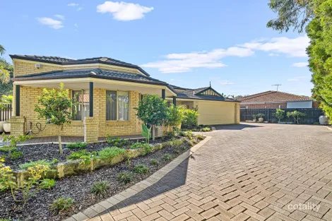 17 Dalewood Gdns, Meadow Springs, WA 6210