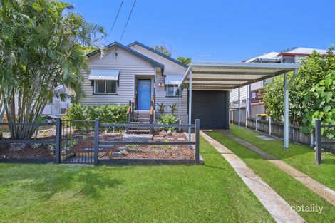 74 Mclennan St, Woody Point, QLD 4019