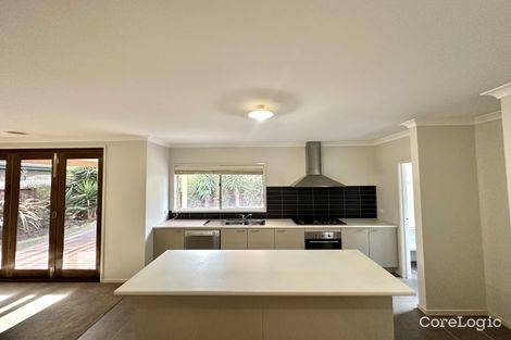 Property photo of 20 Whitecaps Avenue Point Cook VIC 3030