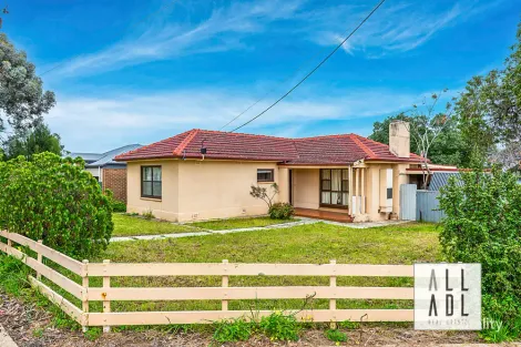 Property photo of 35 Clearview Crescent Clearview SA 5085