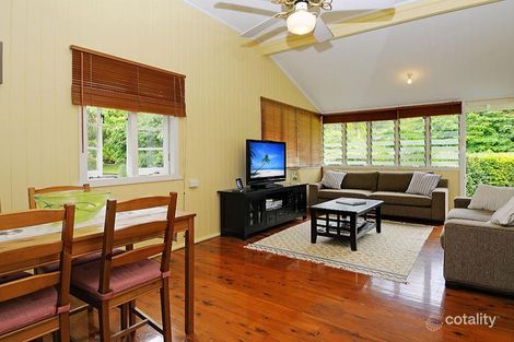 3 Palm Ave, Holland Park West, QLD 4121