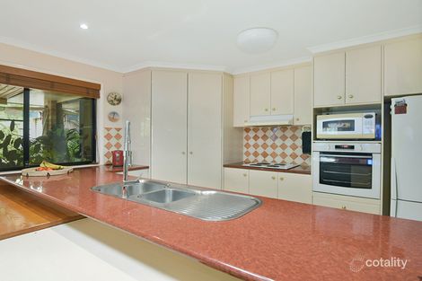 Property photo of 32 Paulene Crescent Kearneys Spring QLD 4350