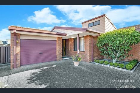 Property photo of 1/8-10 Telopea Close Lake Haven NSW 2263