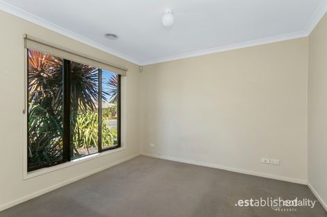 Property photo of 62 Kinglake Drive Manor Lakes VIC 3024