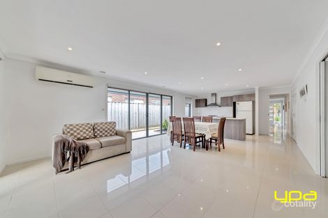 Property photo of 1 Jesmay Place Lyndhurst VIC 3975
