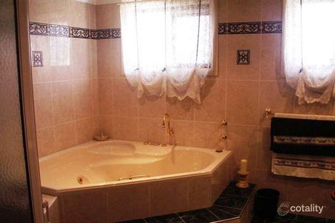 Property photo of 2 Grumman Place Raby NSW 2566