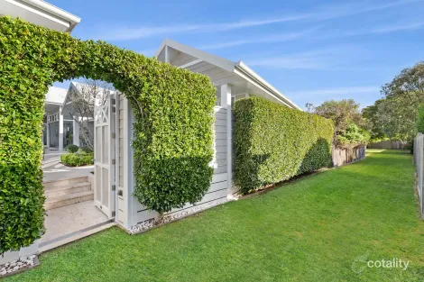 Property photo of 16 Catherine Street McCrae VIC 3938