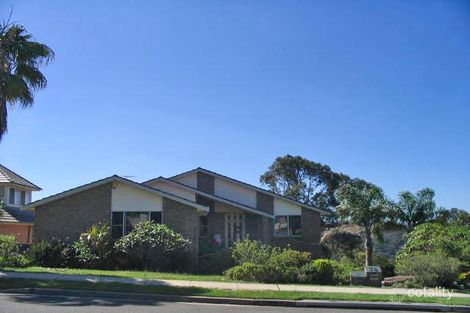 74 Willaroo Ave, Woronora Heights, NSW 2233