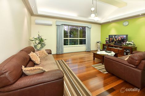 Property photo of 15 Muirs Court Taylors Lakes VIC 3038