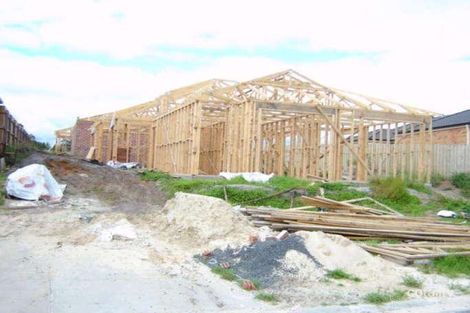 26 Sugar Bush Dr, Lynbrook, VIC 3975