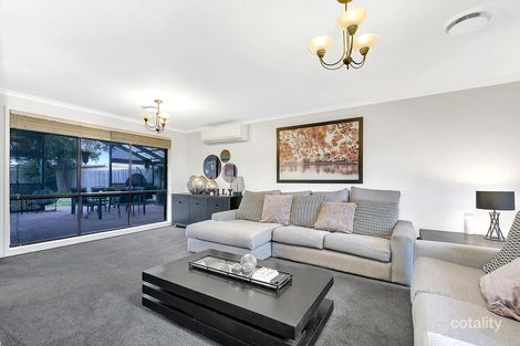 Property photo of 100 Moorhead Drive Mill Park VIC 3082