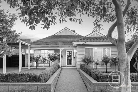 36 Charlton St, Blackburn North, VIC 3130