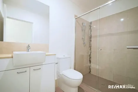 Property photo of 30/2242 Logan Road Upper Mount Gravatt QLD 4122