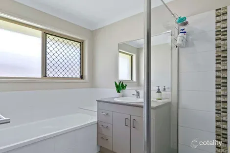 Property photo of 3 Panorama Place Upper Kedron QLD 4055