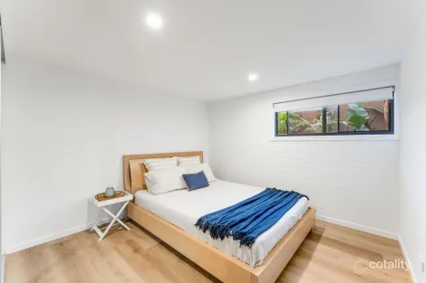 Property photo of 29 Sydney Street Labrador QLD 4215