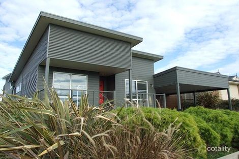 7 Kingfisher Way, Cowes, VIC 3922