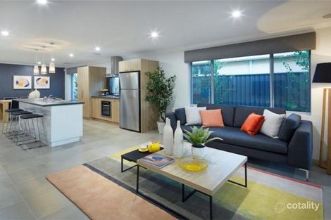 15 The Crescent, Brunswick, WA 6224