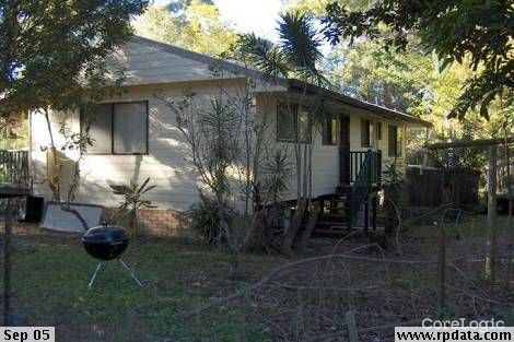 Property photo of 11 Wyena Avenue Lamb Island QLD 4184