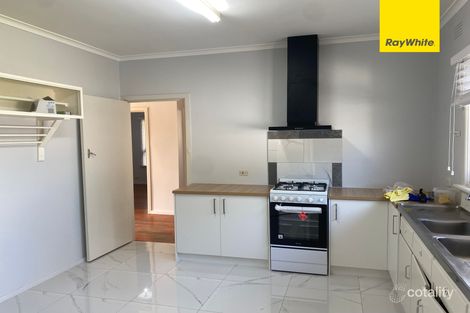 Property photo of 34 Leslie Street St Albans VIC 3021