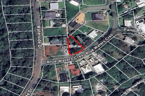 5 Blue Waters Cres, Macleay Island, QLD 4184