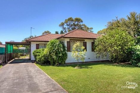 Property photo of 11 Clare Crescent Berkeley Vale NSW 2261