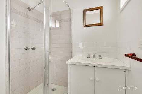 Property photo of 8 Beckington Place Craigieburn VIC 3064