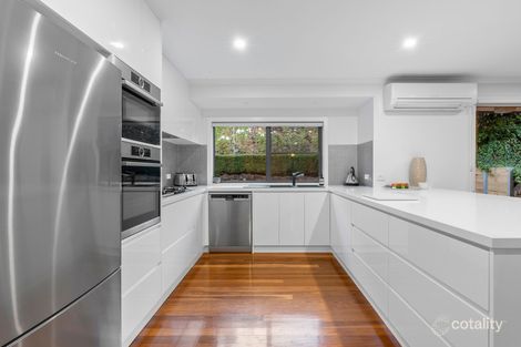 Property photo of 32 Oakbank Avenue Highton VIC 3216