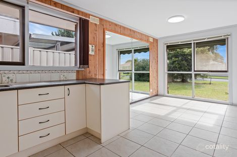 Property photo of 43 Stevenage Crescent Deer Park VIC 3023