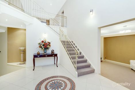Property photo of 15 Pipersbrook Crescent Bella Vista NSW 2153
