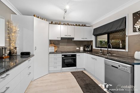 Property photo of 8 Emma Place Springfield Lakes QLD 4300