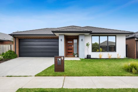 9 Ashcroft Dr, Charlemont, VIC 3217