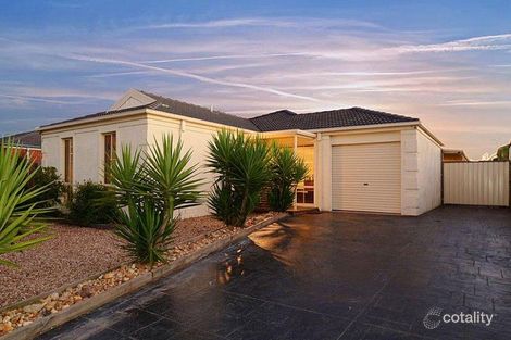 Property photo of 33 Timele Drive Hillside VIC 3037