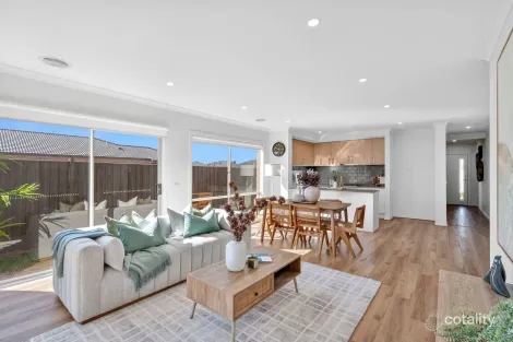 9 Paley St, Charlemont, VIC 3217