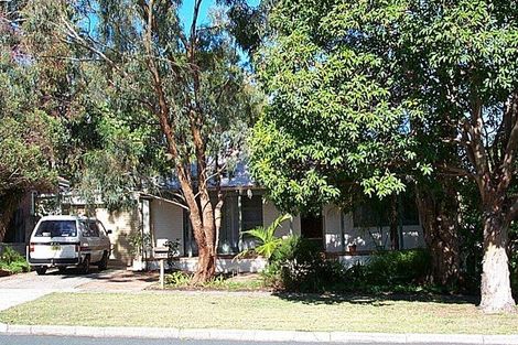 52 Chadwick St, Hilton, WA 6163